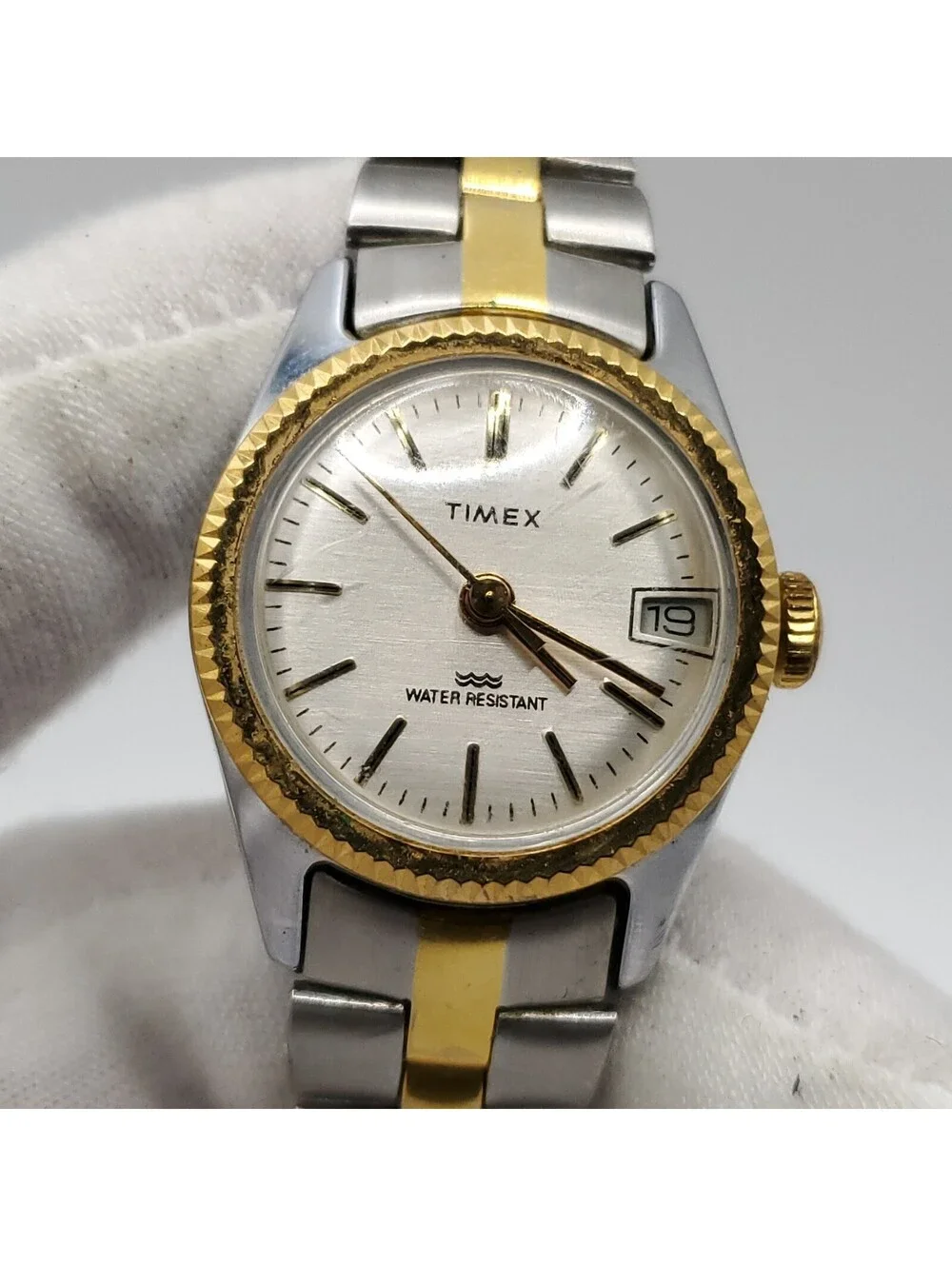 Timex Mechanical Date Dial Two-Tone Fluted Bezel Womens Watch 24mm Running